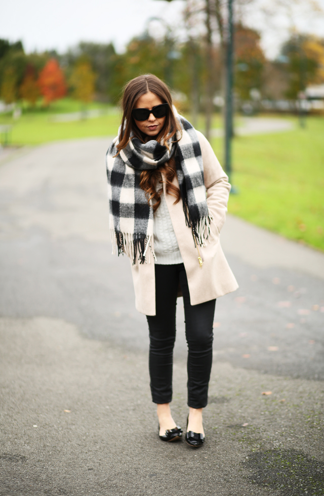 Black and white hot sale buffalo check scarf