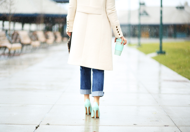 white coat mint accents