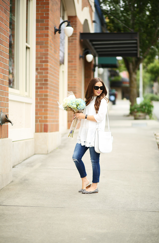 white lace tunic skinnies and fun flats