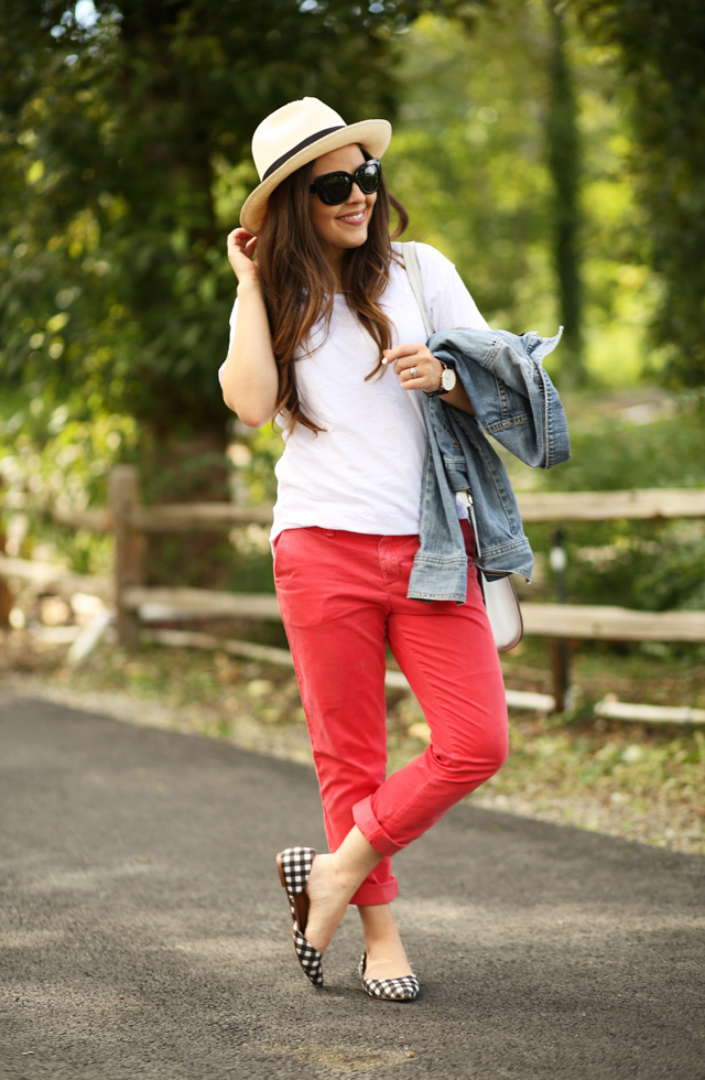 red gap pants white tee