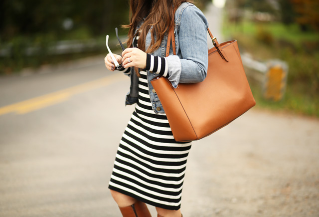 cognac-tote-with-striped-dress