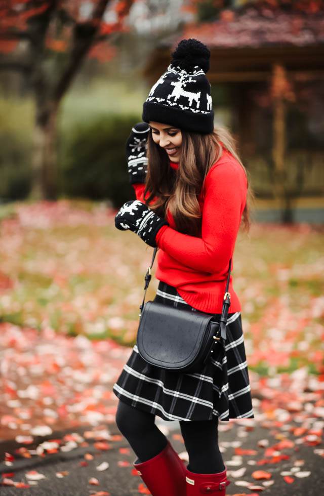faire-isle-hat-and-gloves-with-plaid-skirt-4
