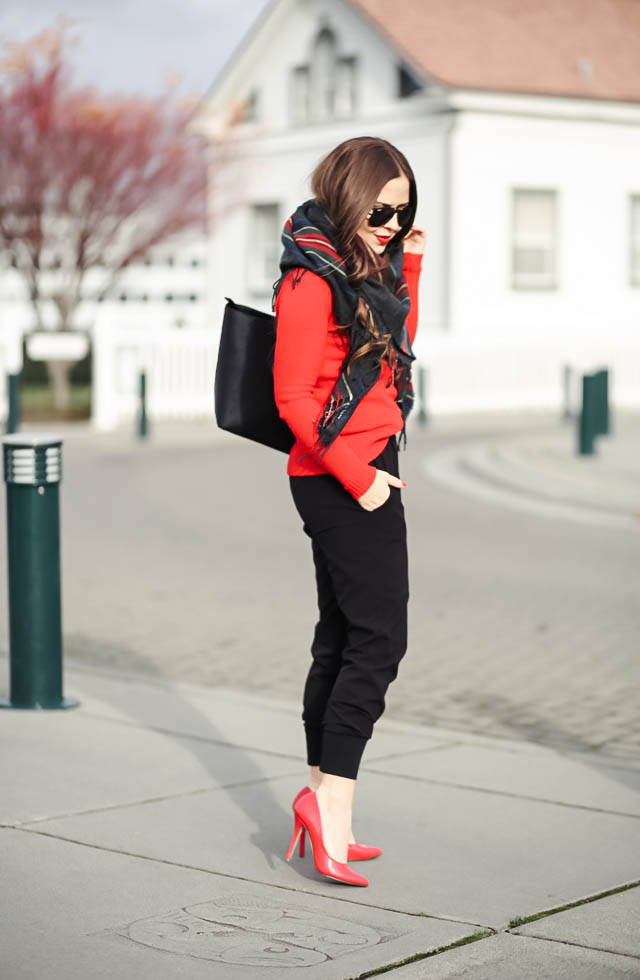 red-sweater-joggers-and-winter-accessories-6