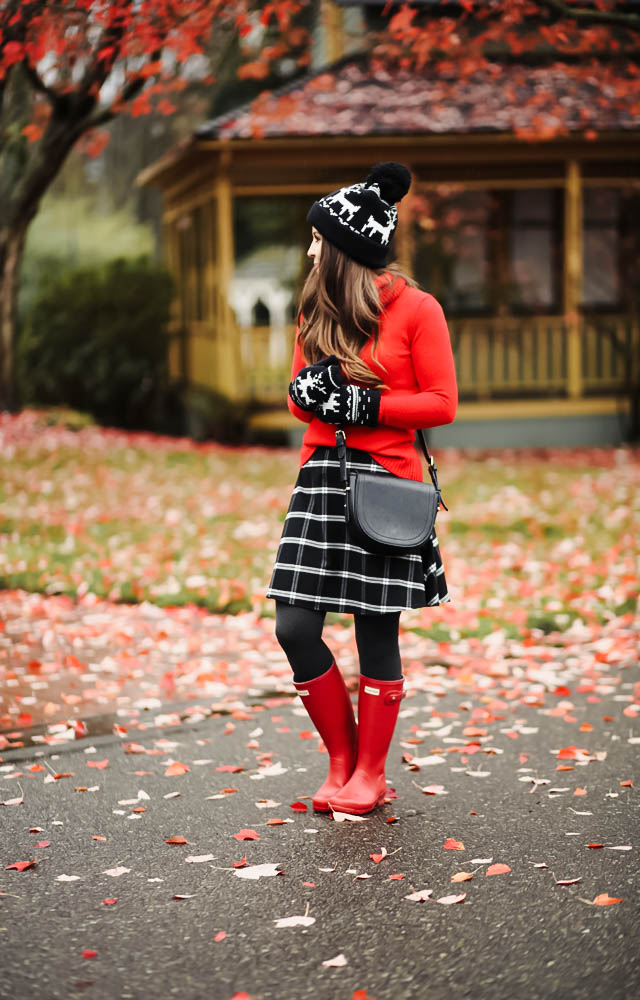 red-sweater-plaid-skirt-hat-mittens-6