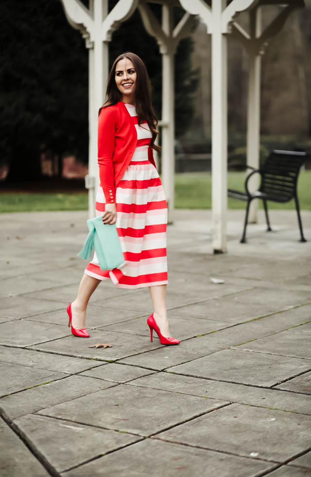 pink-and-red-striped-holiday-look-8