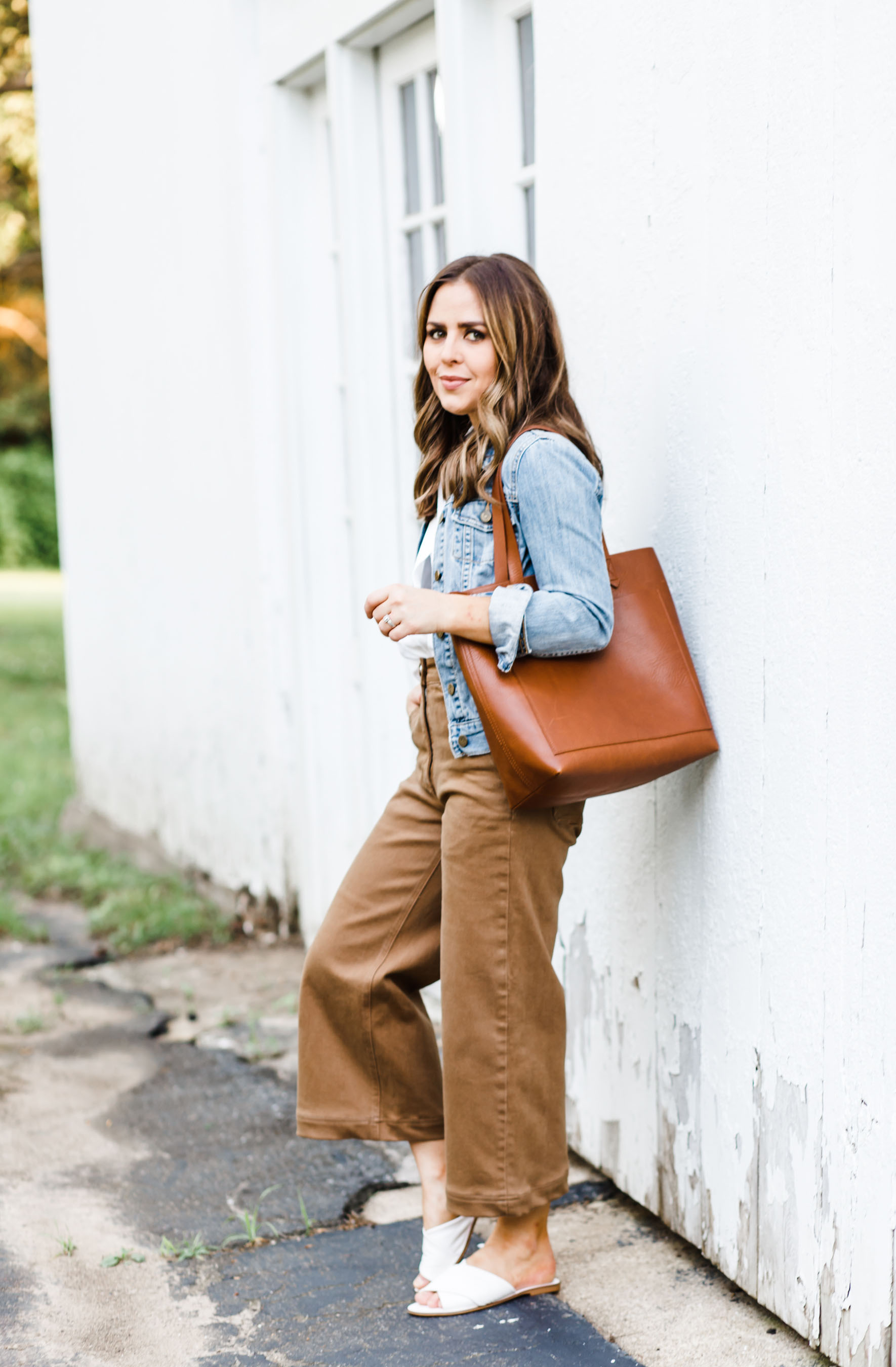 tan wide leg pants outfit