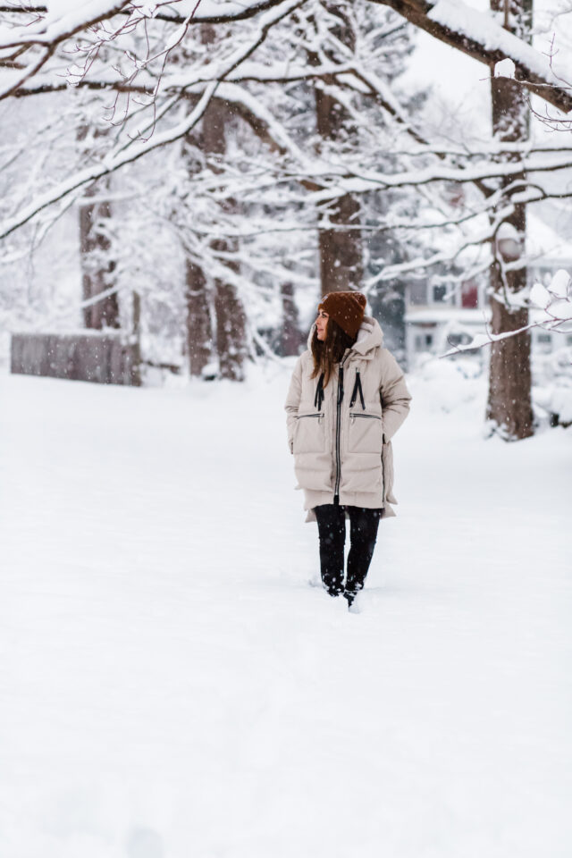 best winter coat for hourglass figure